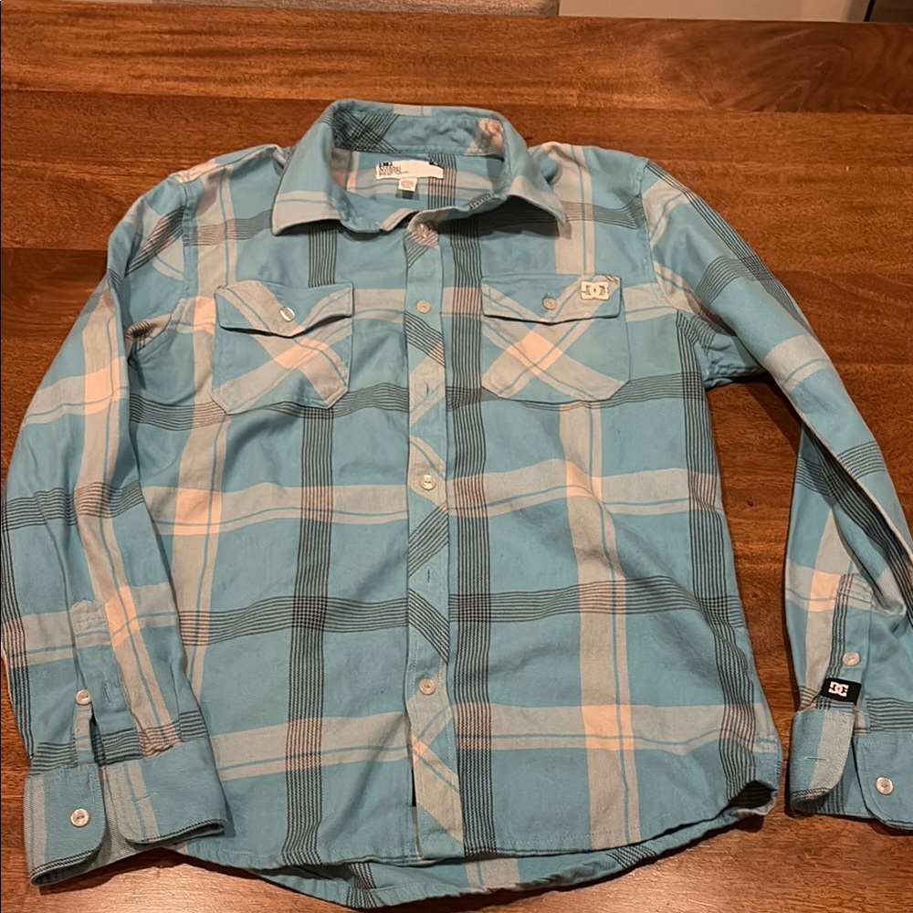 DC Men’s Small Blue Plaid Shirt